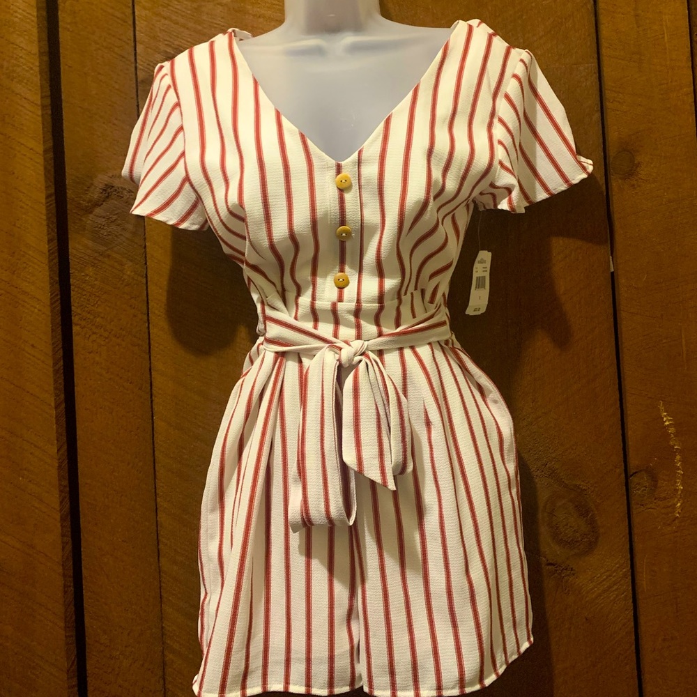 Short sleeve romper